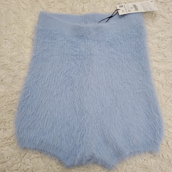 NWT Zara Blue Fuzzy Knit Shorts Sz Medium - Picture 7 of 9